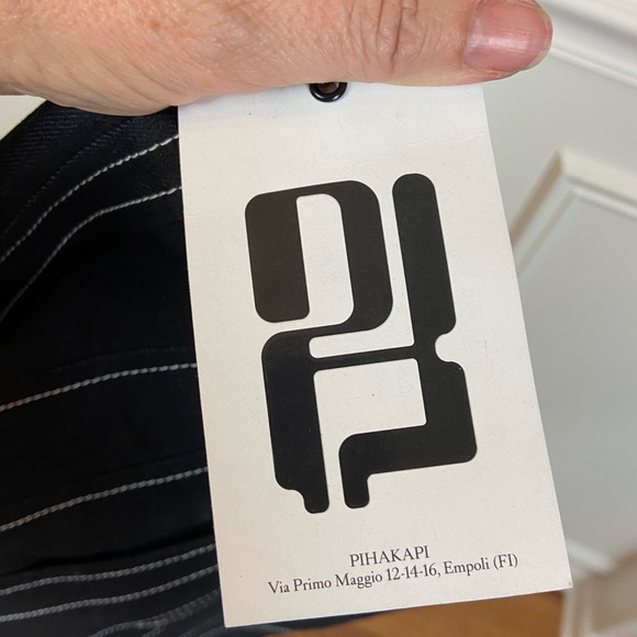 Corset style shorts, Italian PIHAKAPI, style is BUSTIER, size 12-14 - Picture 7 of 8